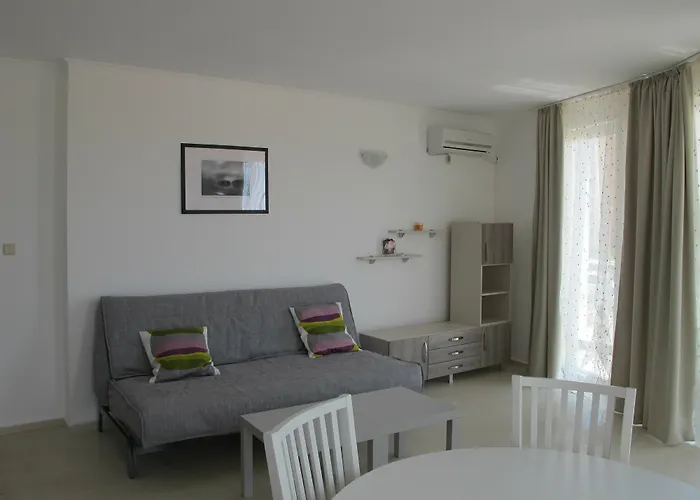 Crystal Διαμέρισμα